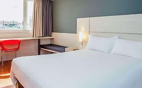 Ibis Rambla 3*